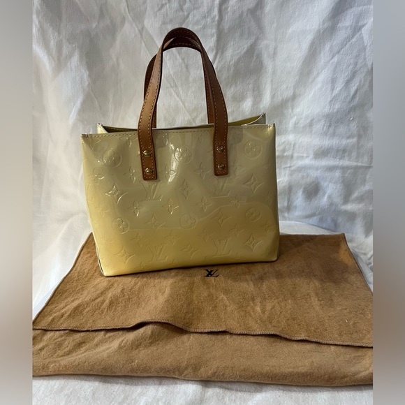 ✨LOUIS VUITTON Monogram Vernis Reade PM Hand Bag✨ - Picture 2 of 12
